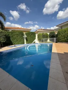 Casa com 3 Quartos para alugar, 360m² no Aeroporto, Araçatuba