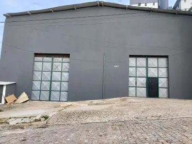 Galpão/Depósito/Armazém para alugar, 500m² no Candelária, Natal