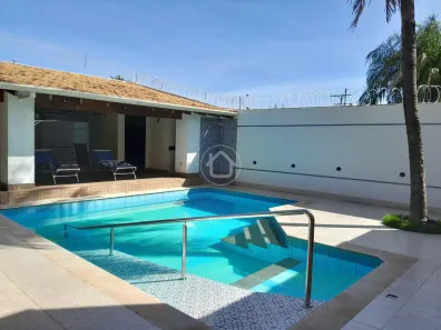 Sobrado com 4 Quartos à venda, 300m² no Boa Esperança, Cuiabá