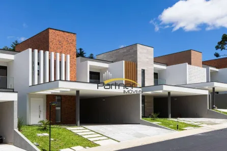 Casa de Condomínio com 3 Quartos à venda, 256m² no Santo Inácio, Curitiba