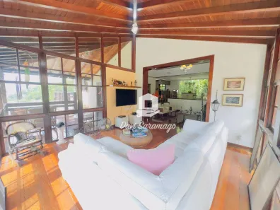 Casa de Condomínio com 4 Quartos à venda, 562m² no Itaipu, Niterói