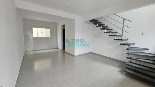 Sobrado com 2 Quartos à venda, 69m² no Bela Vista, Palhoça
