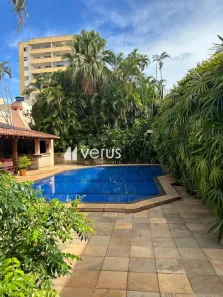 Casa com 4 Quartos para alugar, 500m² no Tabajaras, Uberlândia