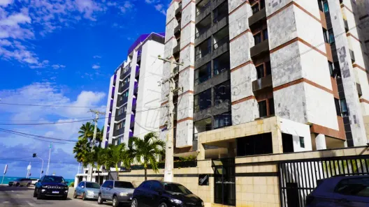Sobrado com 4 Quartos à venda, 186m² no Jatiúca, Maceió
