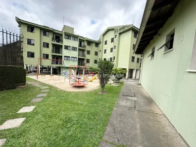 Apartamento com 3 Quartos para alugar, 66m² no Uberaba, Curitiba
