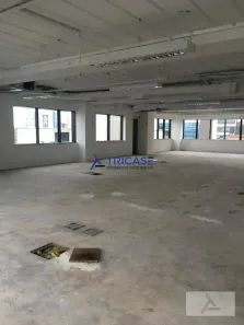 Sala Comercial para alugar, 240m² no Cidade Monções, São Paulo