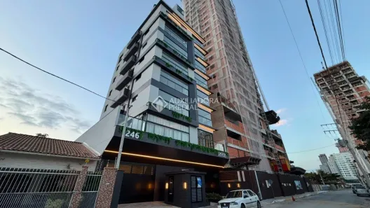 Apartamento com 2 Quartos à venda, 76m² no Pereque, Porto Belo