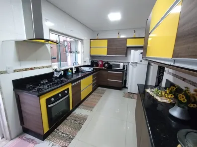 Sobrado com 3 Quartos à venda, 140m² no Real Park Tietê Jundiapeba, Mogi das Cruzes