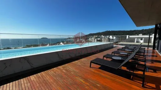 Apartamento com 4 Quartos à venda, 370m² no Jurerê, Florianópolis