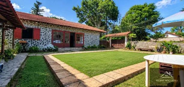 Casa com 3 Quartos à venda, 226m² no Centro, Paty do Alferes