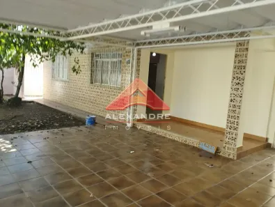 Casa com 2 Quartos à venda, 93m² no Vila Bandeirantes, São José dos Campos
