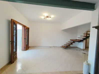 Sala Comercial para alugar, 130m² no Bairro das Palmeiras, Campinas