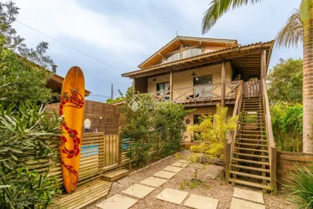 Imóvel Comercial com 6 Quartos à venda, 116m² no Ibiraquera, Imbituba