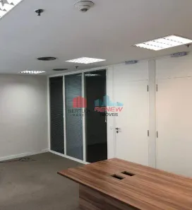 Sala Comercial para alugar, 367m² no Vila Olímpia, São Paulo