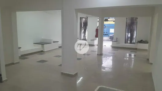 Galpão/Depósito/Armazém à venda, 700m² no Centro, São Bernardo do Campo