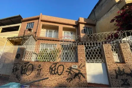 Casa com 6 Quartos à venda, 130m² no Pavuna, Rio de Janeiro
