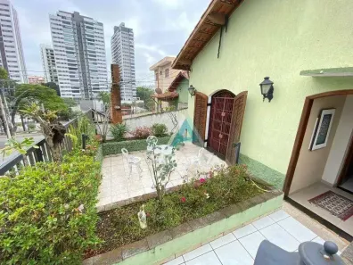 Sobrado com 7 Quartos à venda, 400m² no Paraíso, Santo André