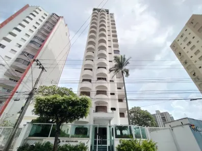 Apartamento com 3 Quartos para alugar, 232m² no Fundinho, Uberlândia