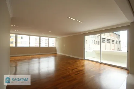 Apartamento com 3 Quartos à venda, 210m² no Santa Cecília, São Paulo