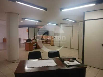 Sala Comercial com 4 Quartos à venda, 200m² no República, São Paulo
