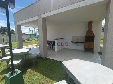 Apartamento com 2 Quartos para alugar, 38m² no Lagoa Redonda, Fortaleza
