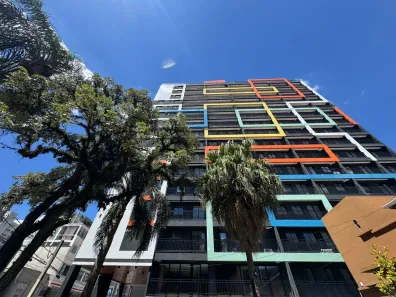 Apartamento com 2 Quartos para alugar, 34m² no Centro, Curitiba