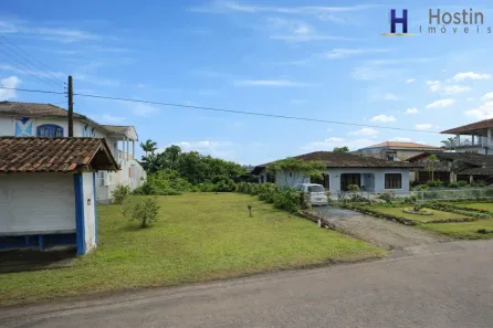 Lote/Terreno à venda, 649m² no Iperoba, São Francisco do Sul