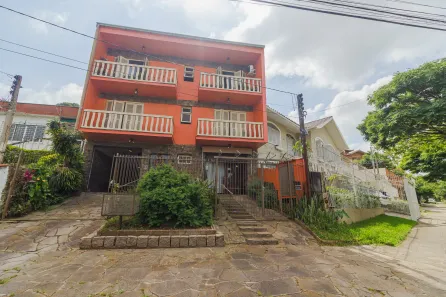 Casa com 4 Quartos à venda, 329m² no Chácara das Pedras, Porto Alegre