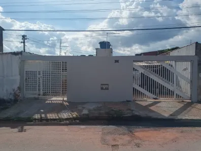 Casa com 2 Quartos à venda, 110m² no Santa Maria, Brasília