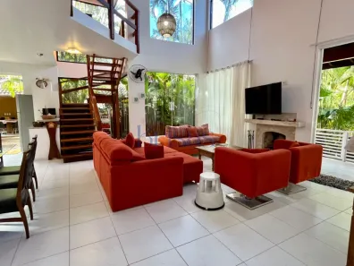 Casa de Condomínio com 4 Quartos à venda, 260m² no Maresias, São Sebastião