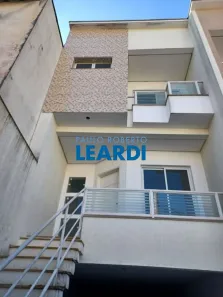 Casa de Condomínio com 3 Quartos à venda, 194m² no Campestre, Santo André