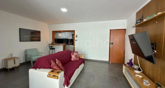 Apartamento com 3 Quartos à venda, 120m² no Coqueiros, Florianópolis