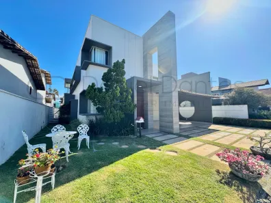 Casa de Condomínio com 4 Quartos à venda, 372m² no Candelária, Natal