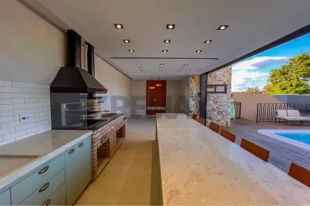 Casa com 3 Quartos à venda, 135m² no Jardim Estância Brasil, Atibaia