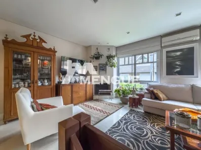 Casa de Condomínio com 3 Quartos para alugar, 219m² no Jardim Carvalho, Porto Alegre