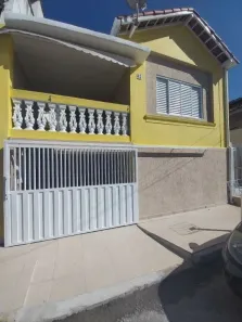 Casa com 3 Quartos à venda, 99m² no Vila Galvão, Guaratinguetá