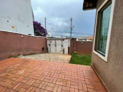 Casa com 3 Quartos à venda, 170m² no Havaí, Belo Horizonte