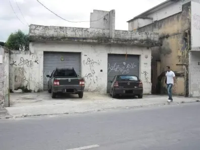 à venda, 400m² no Carlos Prates, Belo Horizonte