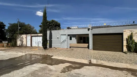 Casa com 3 Quartos à venda, 124m² no Jardim Helvécia, Aparecida de Goiânia