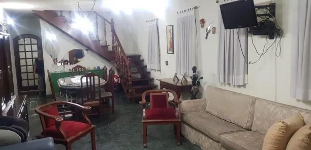 Casa com 4 Quartos para alugar, 200m² no Alto da Lapa, São Paulo