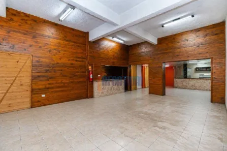 Ponto Comercial para alugar, 150m² no Centro, Curitiba