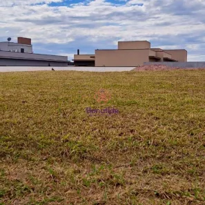 Lote/Terreno à venda, 869m² no Medeiros, Jundiaí