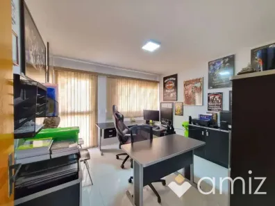 Casa com 3 Quartos à venda, 176m² no Jardim América, Goiânia