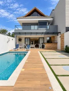 Casa de Condomínio com 4 Quartos para alugar, 330m² no Recreio dos Bandeirantes, Rio de Janeiro