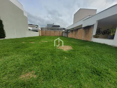 Lote/Terreno à venda, 300m² no Loteamento Residencial Campos do Conde II, Tremembé