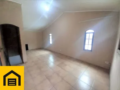 Casa com 2 Quartos para alugar, 100m² no Parque Boa Esperança, Mauá