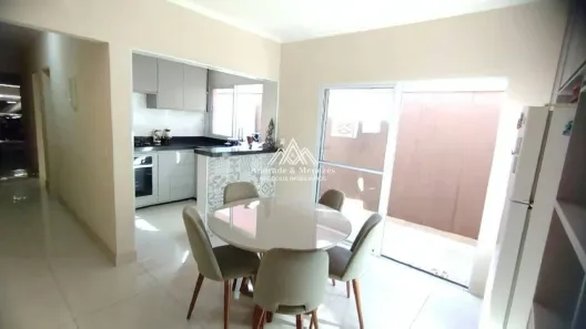 Casa com 2 Quartos à venda, 102m² no Jardim Helena, Ribeirão Preto