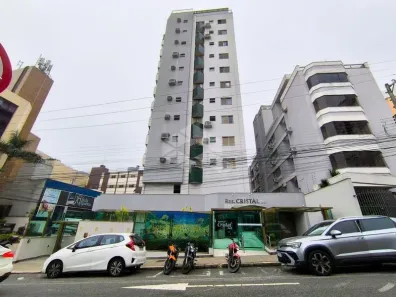 Apartamento com 2 Quartos para alugar, 130m² no Centro, Florianópolis