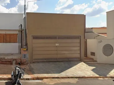 Casa com 3 Quartos à venda, 320m² no Centro, Tupã