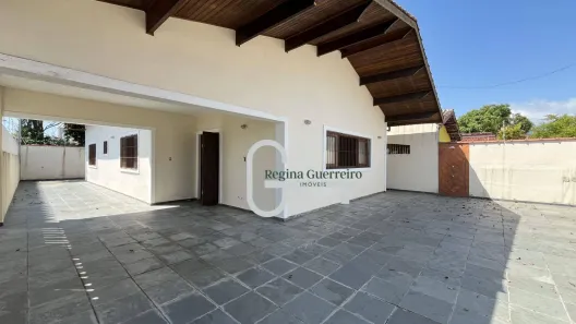 Casa com 3 Quartos à venda, 138m² no Bal Stella Maris, Peruíbe